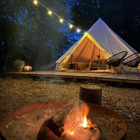 River Camp * Lembuzi